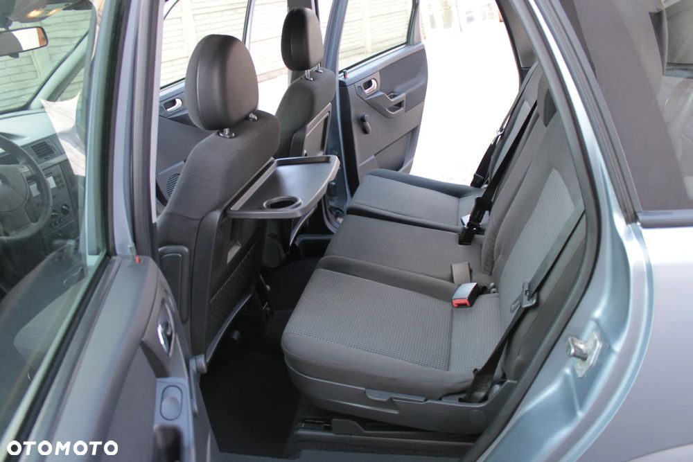 Opel Meriva - 19