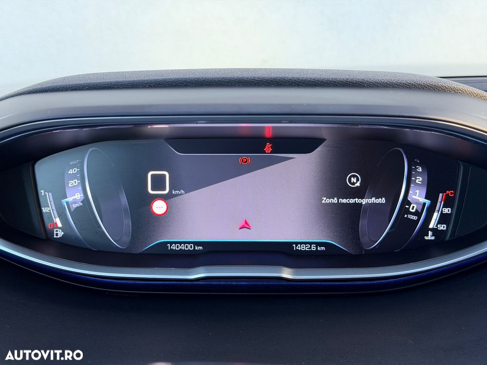 Peugeot 3008 1.2 PureTech Turbo S&S Active - 26