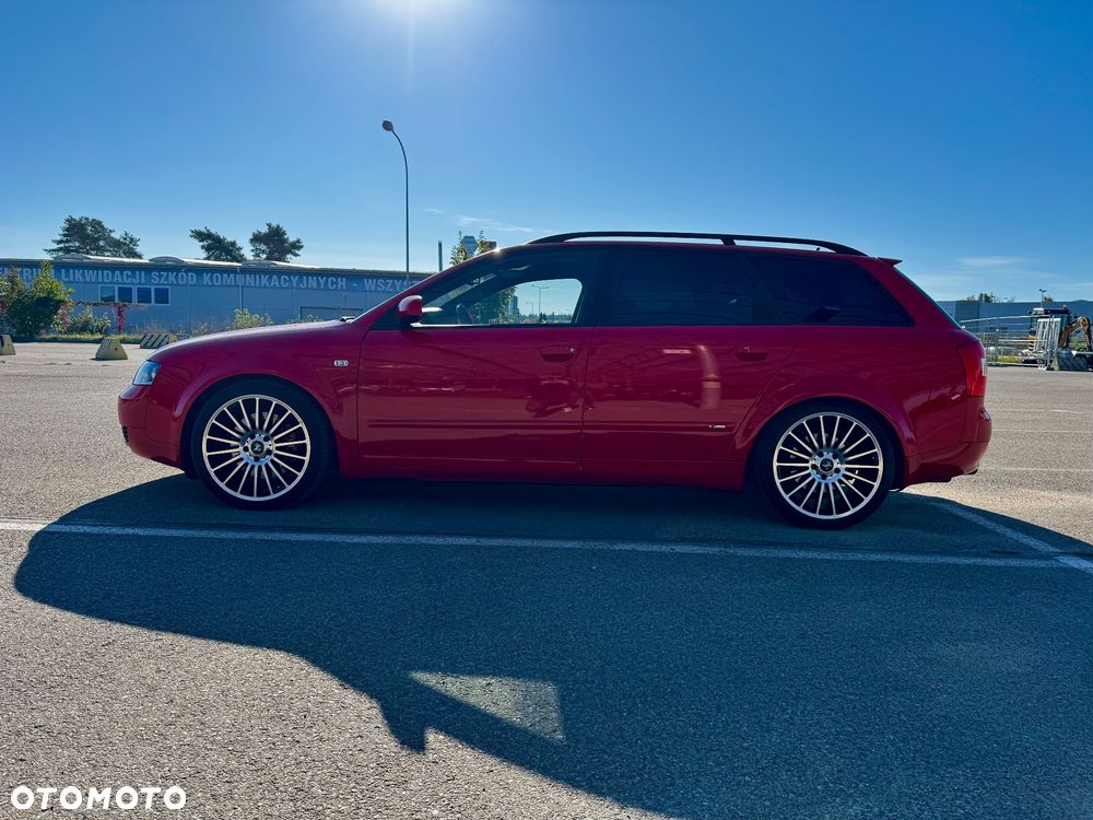 Audi A4 Avant - 4