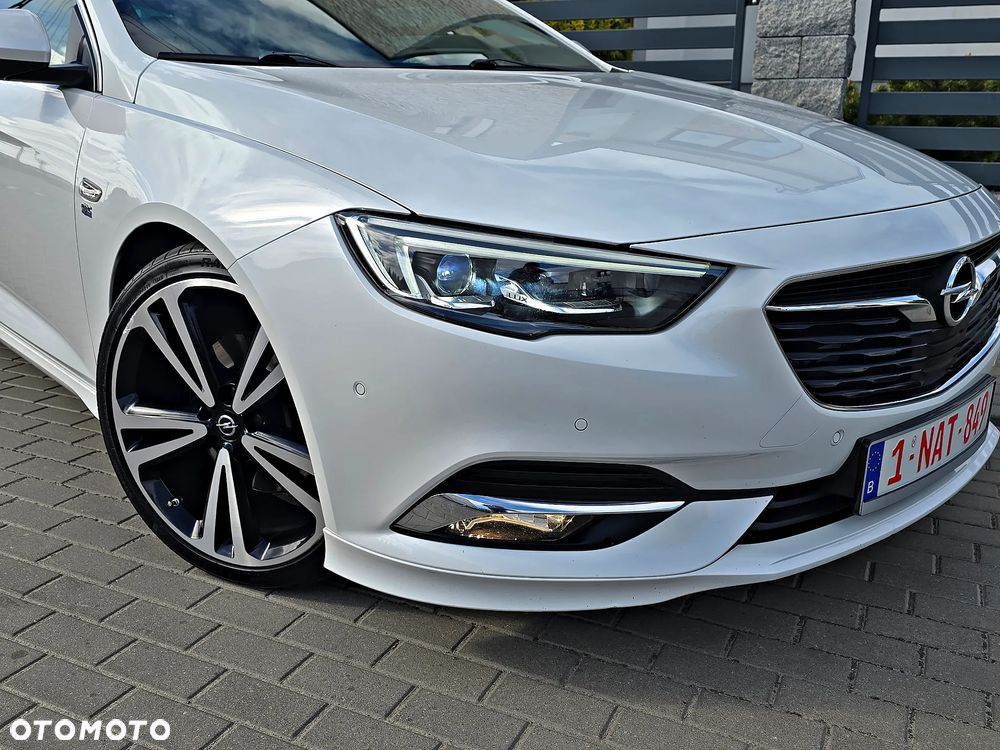 Opel Insignia 2.0 Exclusive - 22