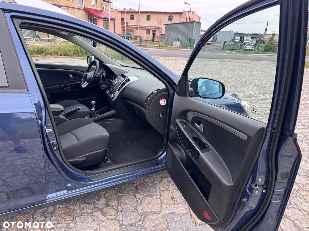 Kia Ceed 1.6 Crdi Optimum + - 15