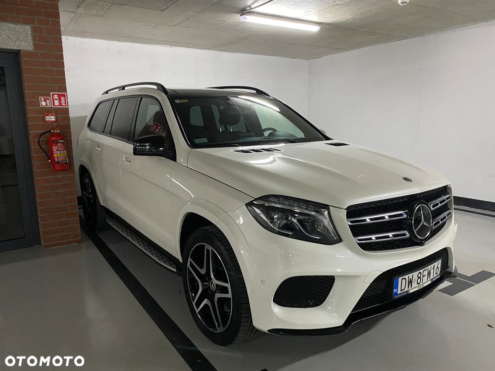 Mercedes-Benz GLS 350 d 4-Matic - 7