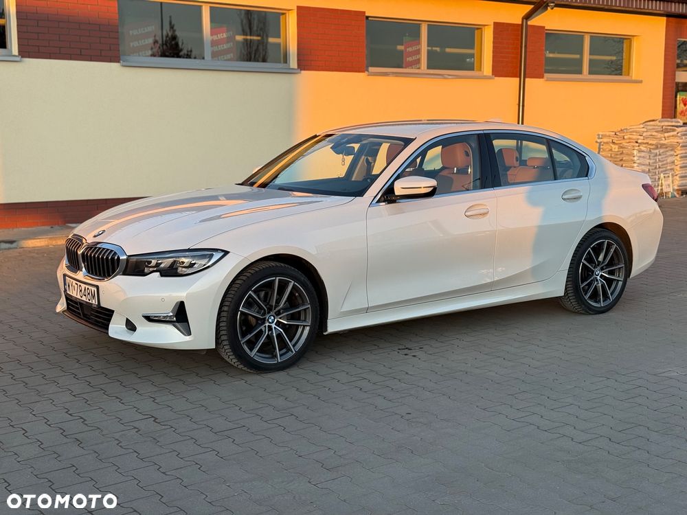 BMW Seria 3 320i xDrive Luxury Line - 4