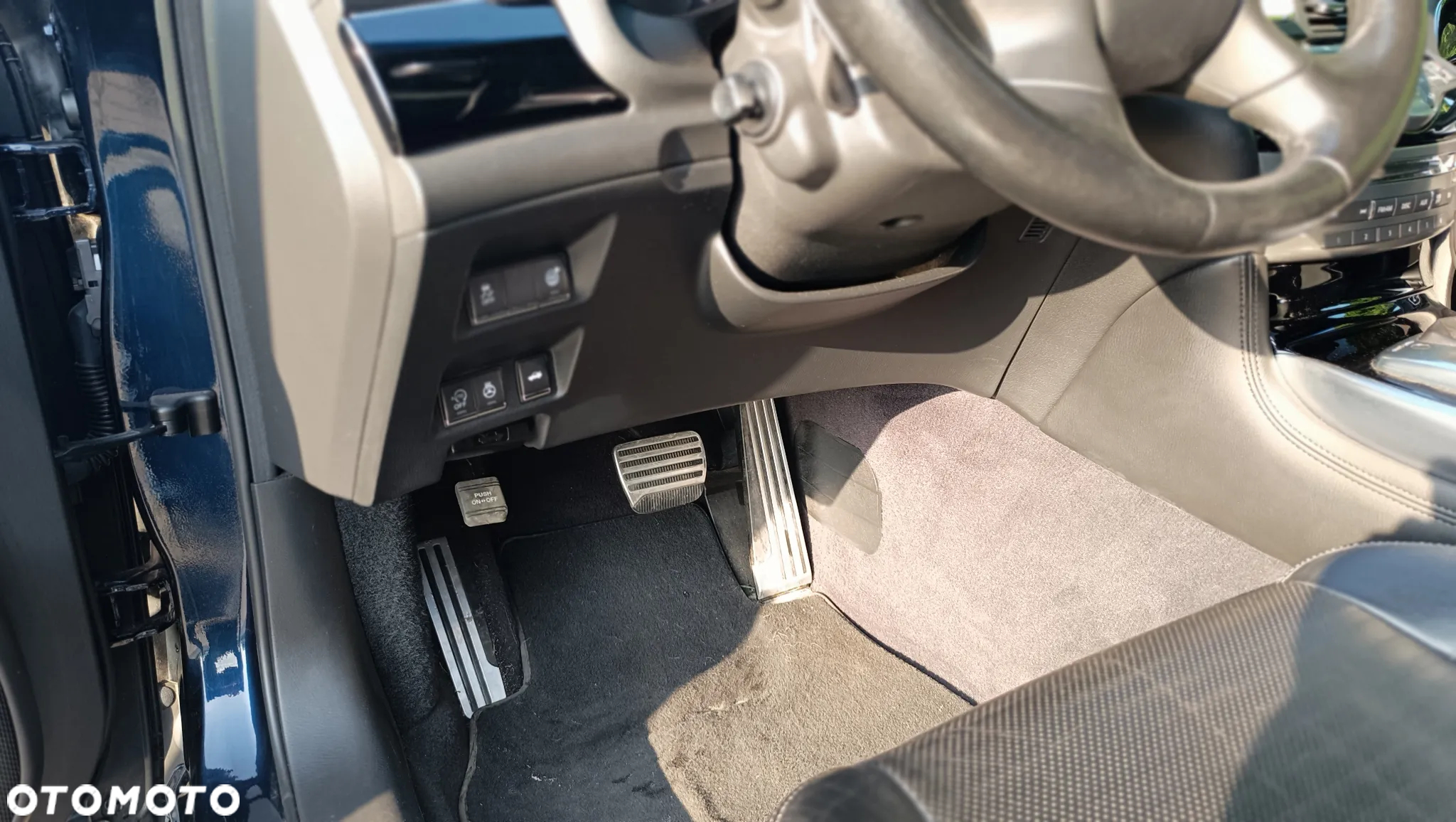 Infiniti Q70 2.2d Sport Tech - 21