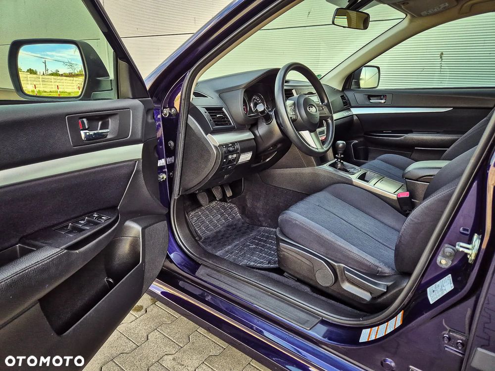 Subaru Legacy 2.0i Active - 24