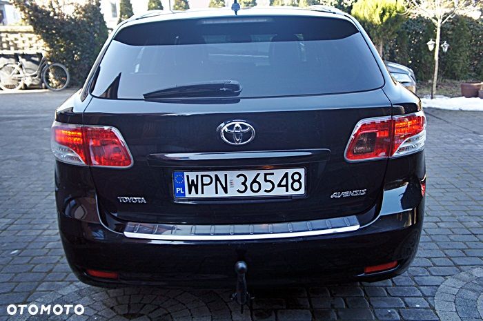 Toyota Avensis 2.0 Multidrive S Executive - 7