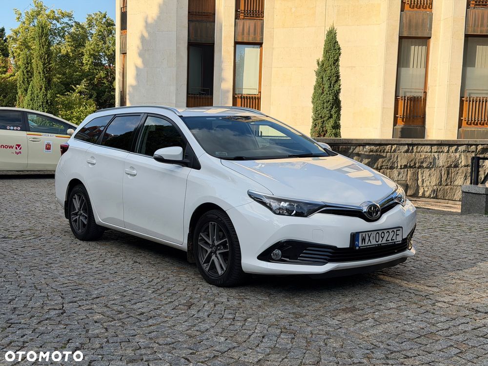 Toyota Auris 1.6 Active - 2