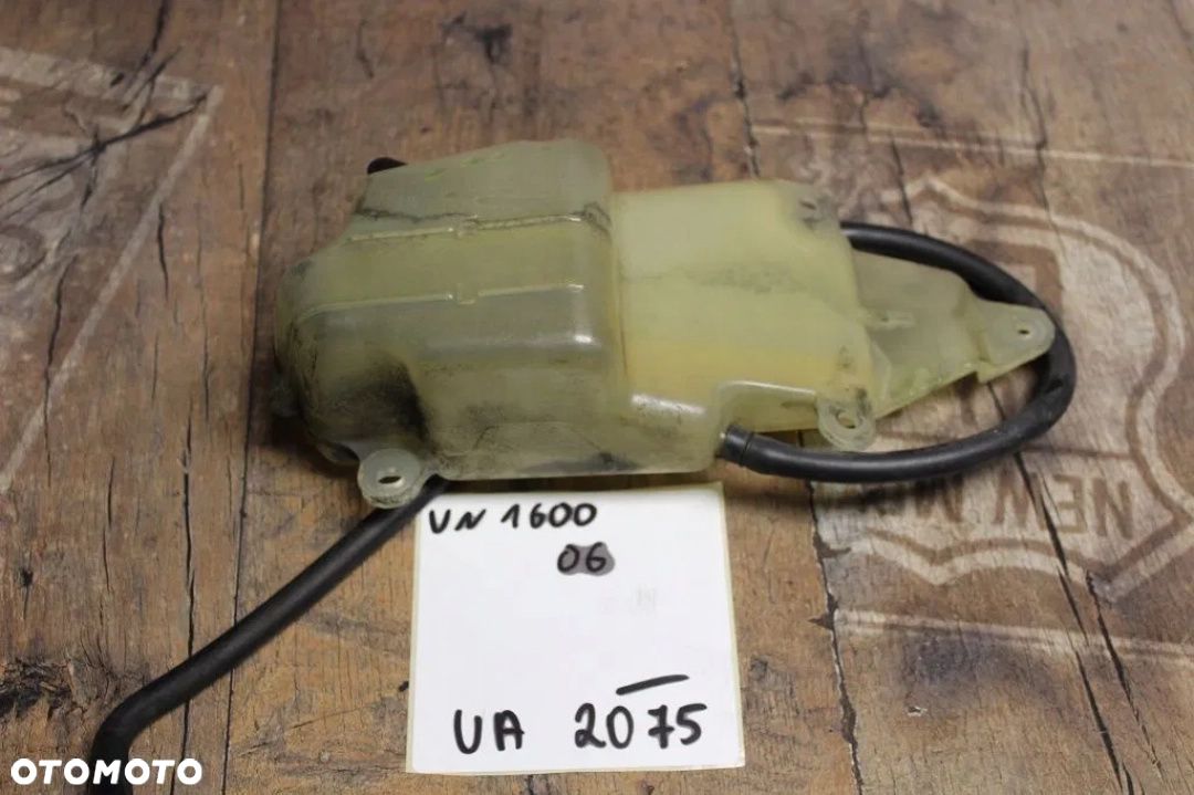 ZBIORNICZEK PŁYNU VN1600 VULCAN NOMAD - 1