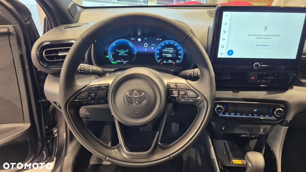 Toyota Yaris Hybrid 1.5 Executive - 4