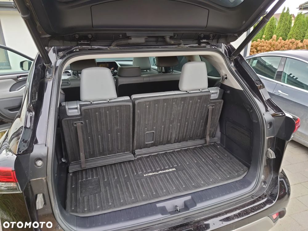 Toyota Highlander 2.5 Hybrid Executive - 9