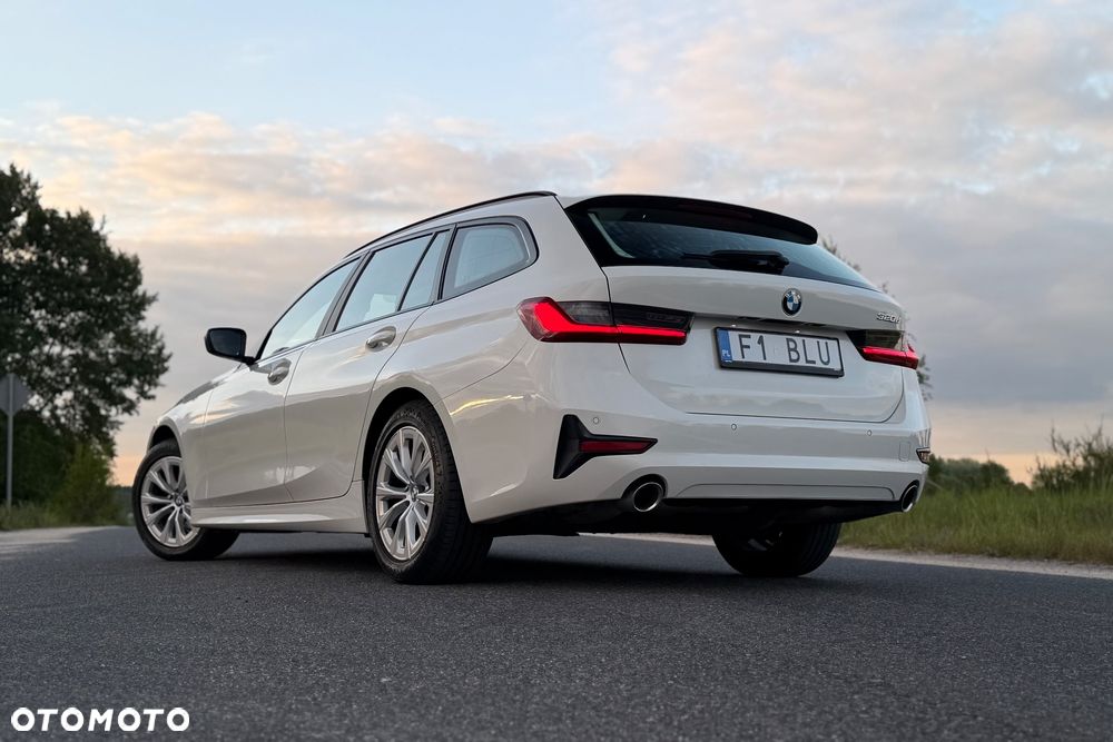 BMW Seria 3 320d MHEV Sport Line - 13