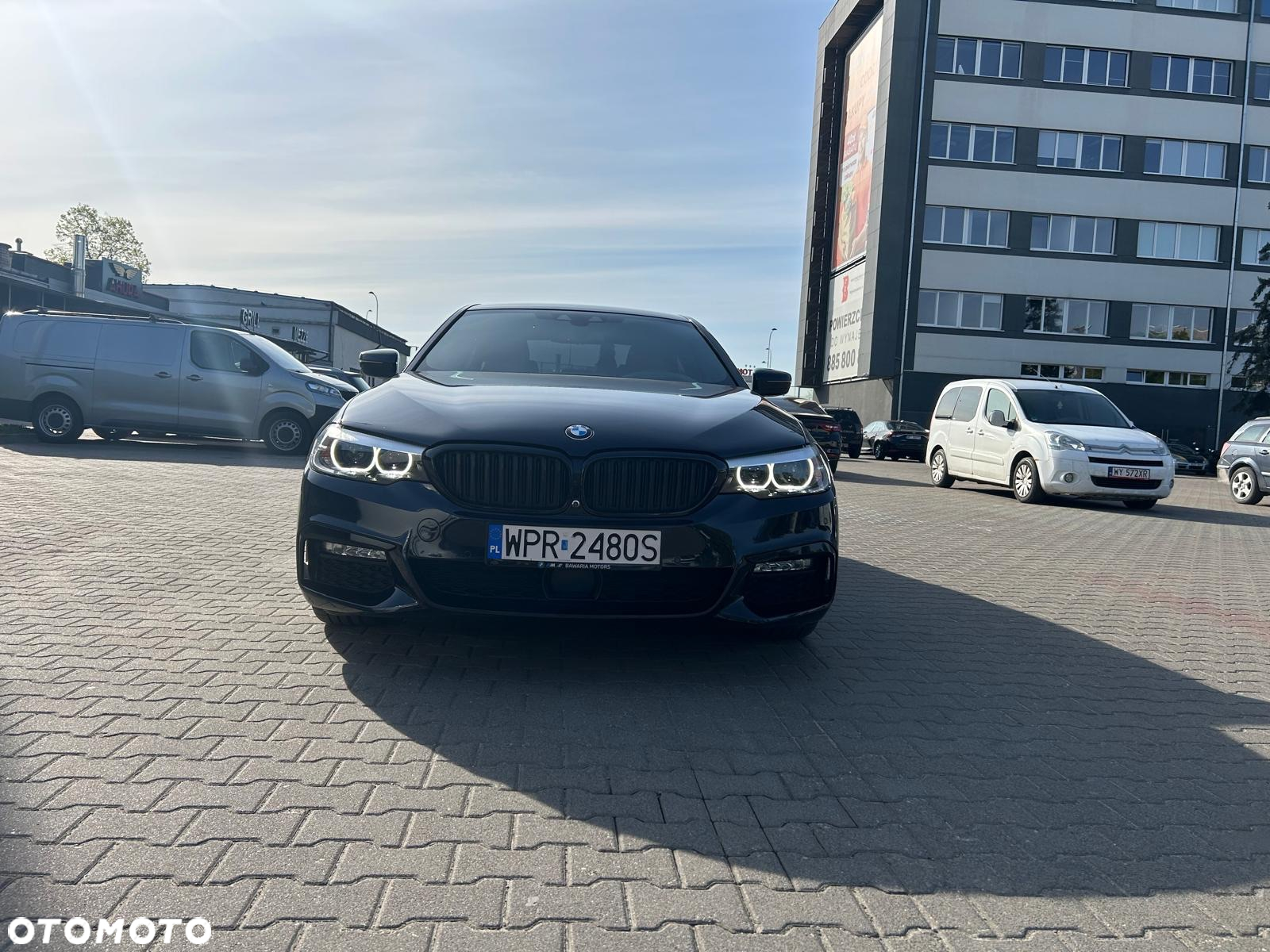 BMW Seria 5 530d xDrive - 4