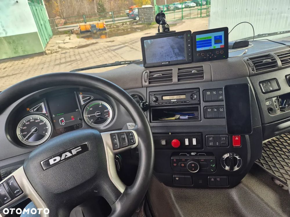 DAF ŚMIECIARKA DWUKOMOROWA - 9