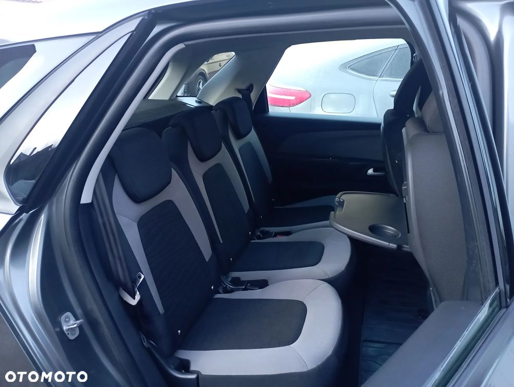 Citroën C4 Picasso 1.6 VTi Attraction - 10