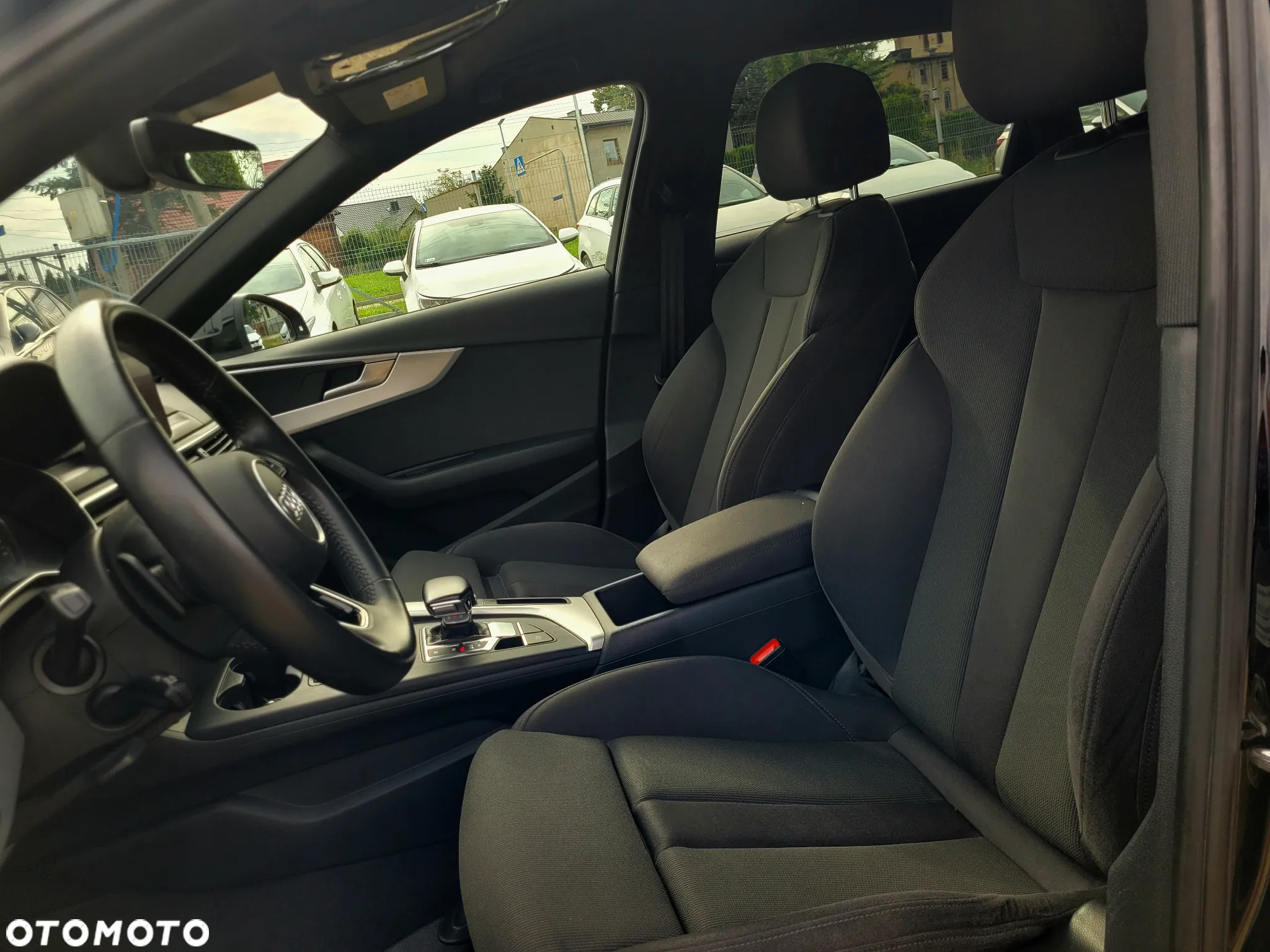 Audi A4 2.0 TDI S tronic sport - 5