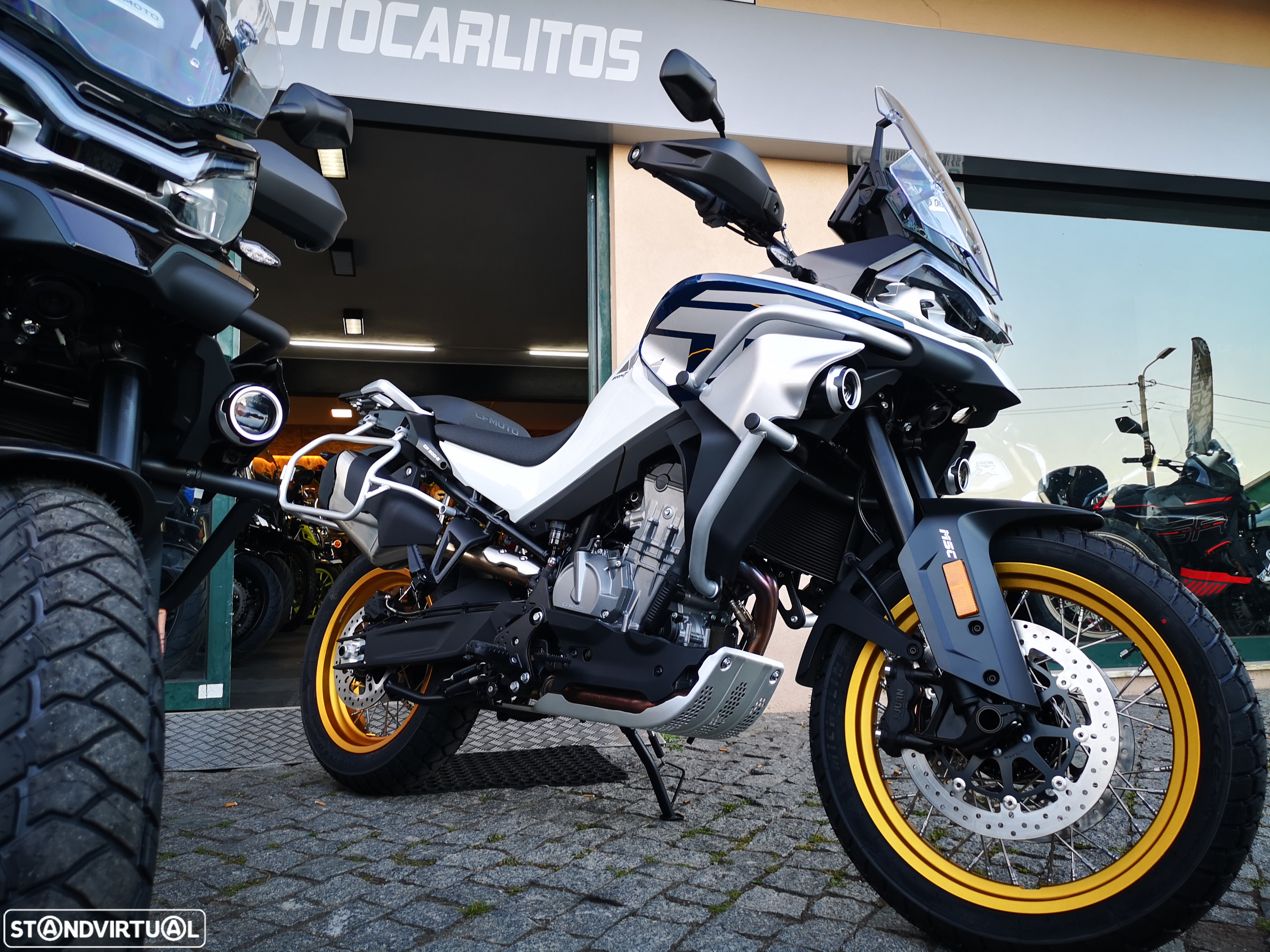 CF Moto 800MT Sport ou Explore 2025 - 13
