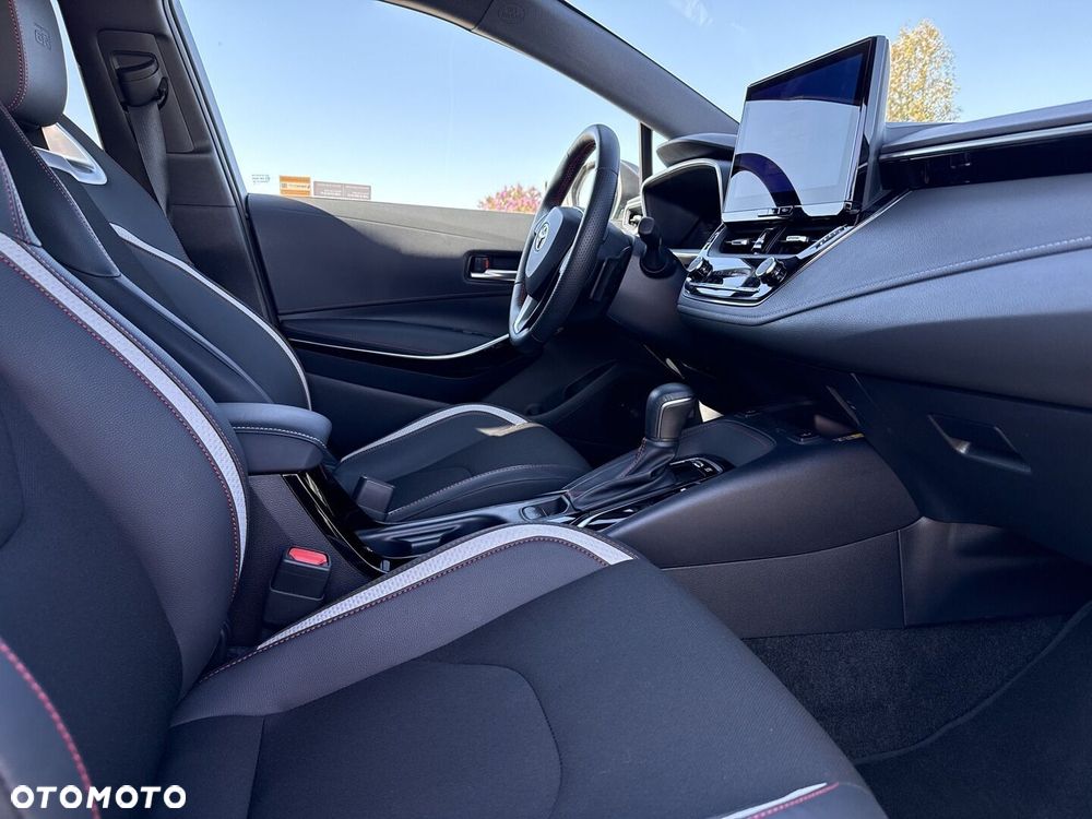 Toyota Corolla 2.0 Hybrid GR Sport - 9