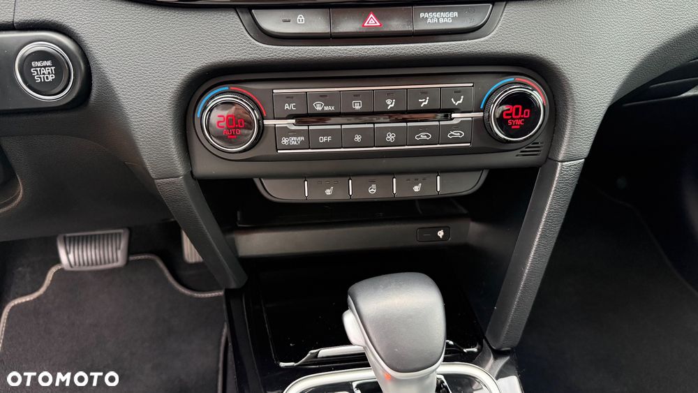 Kia XCeed - 22