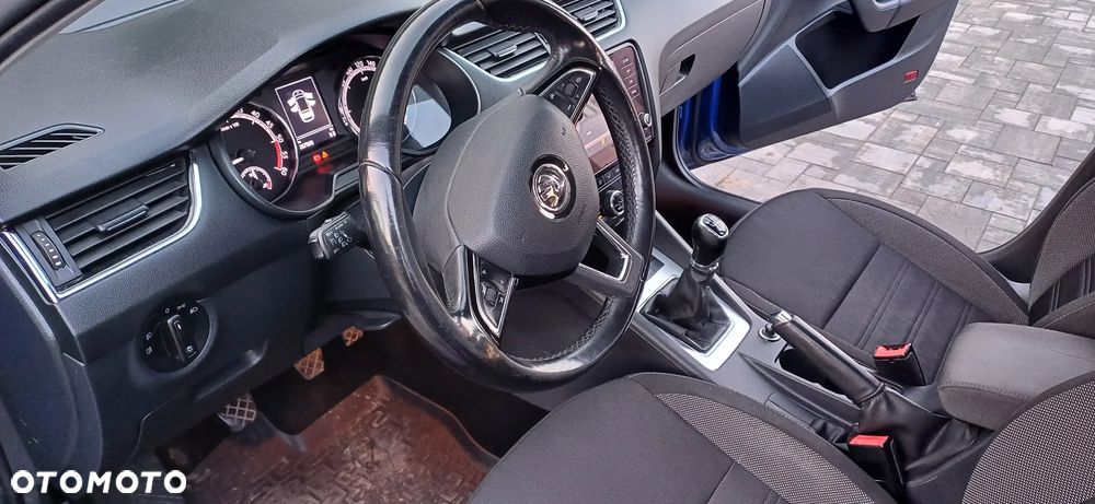 Skoda Octavia 2.0 TDI Ambition - 14