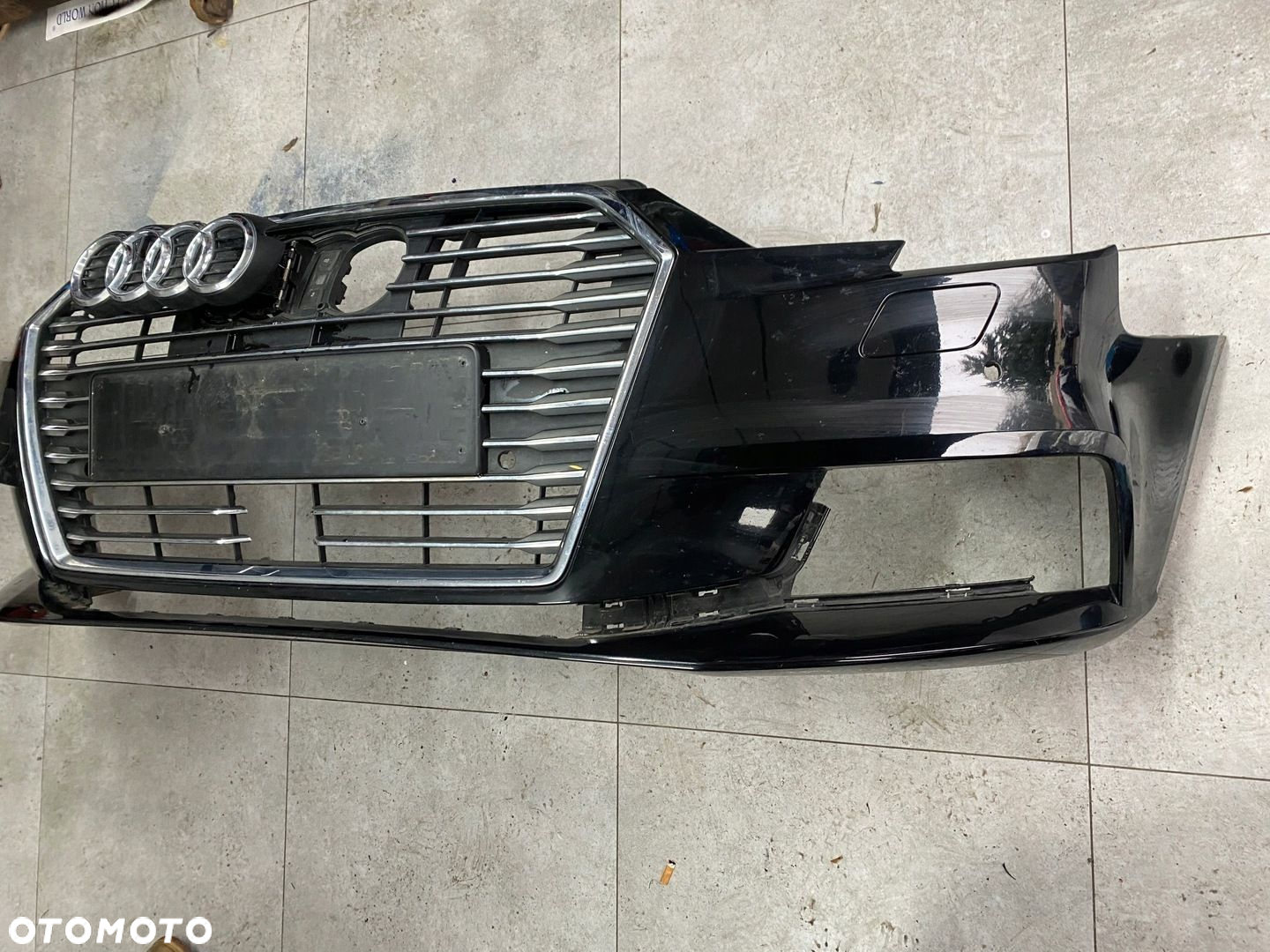 AUDI A3 8V LIFT 16- E TRON ZDERZAK LY9T ORG. - 4