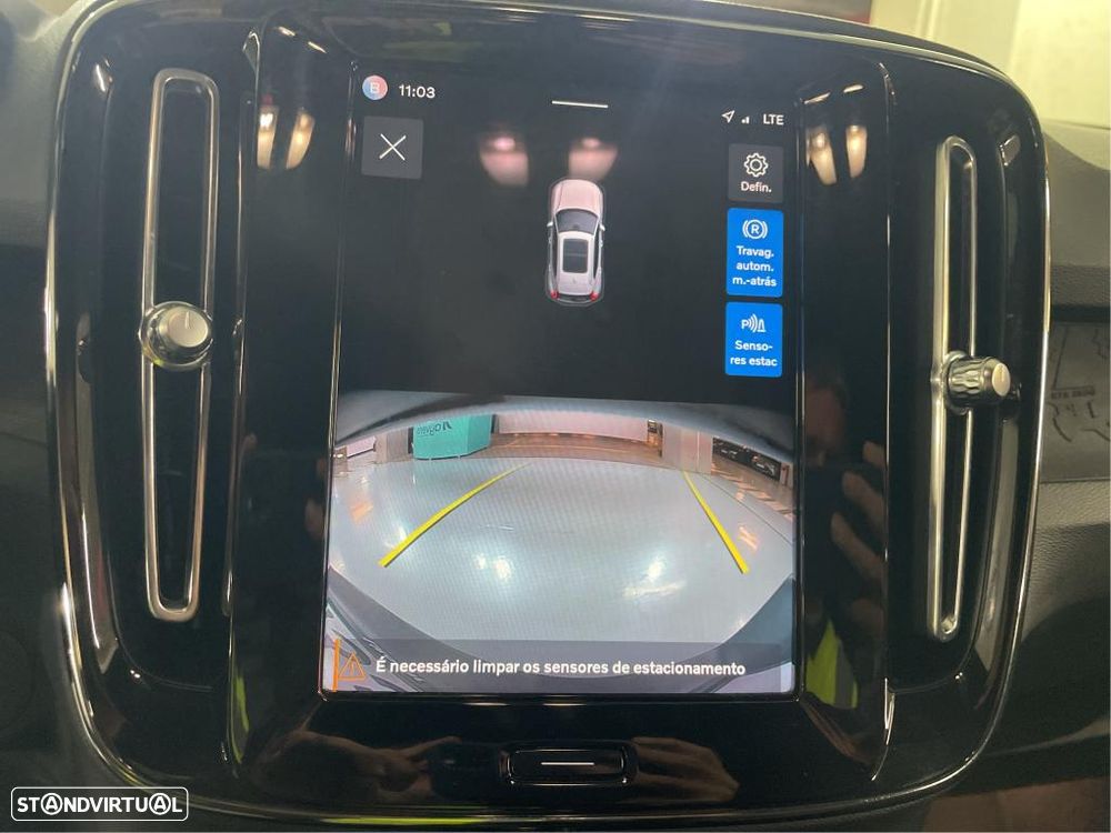 Volvo XC 40 Recharge Plus - 11