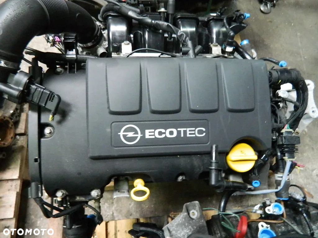SILNIK 1.2 16V A12XER 2013R 75TYŚ OPEL CORSA D LIFT KOMPLETNY - 1