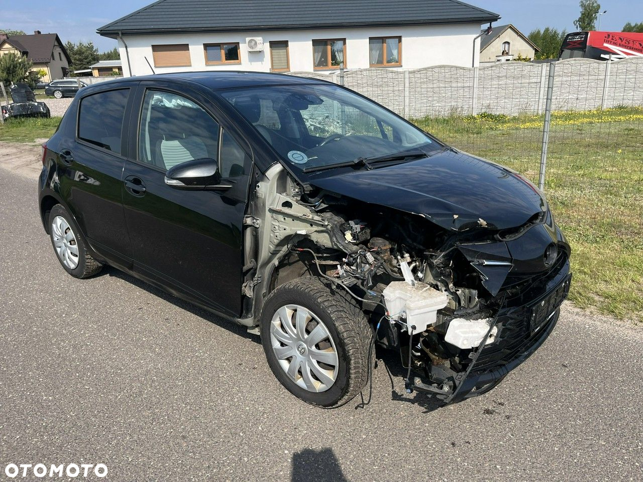 Toyota Yaris - 6