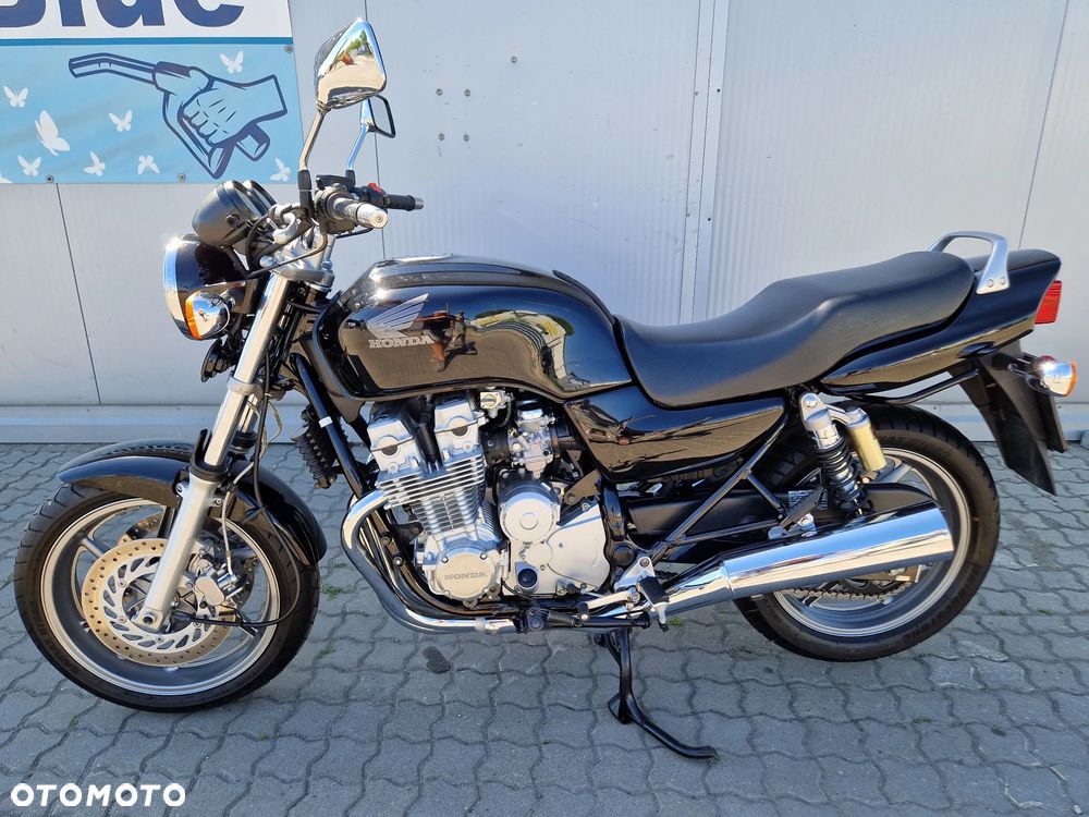 Honda CB - 21