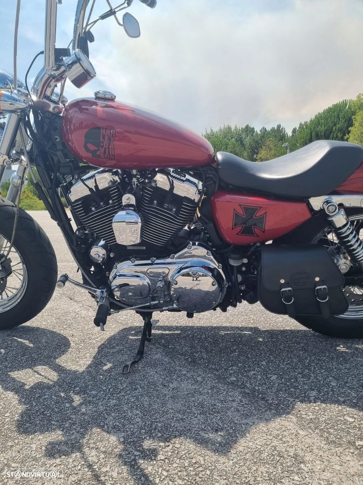 Harley-Davidson Sportster 1200 Custom - 11