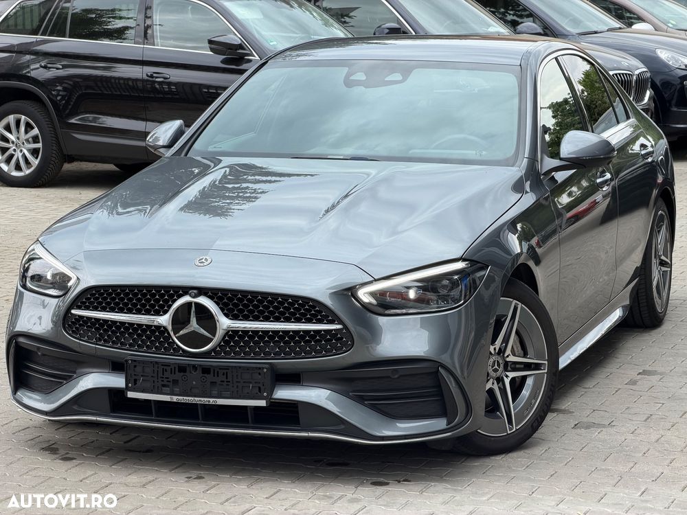 Mercedes-Benz C 300 4MATIC 9G-TRONIC AMG Line - 2