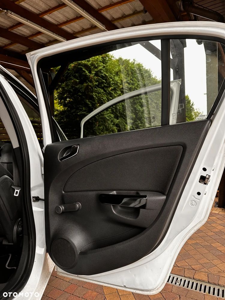 Opel Corsa - 17
