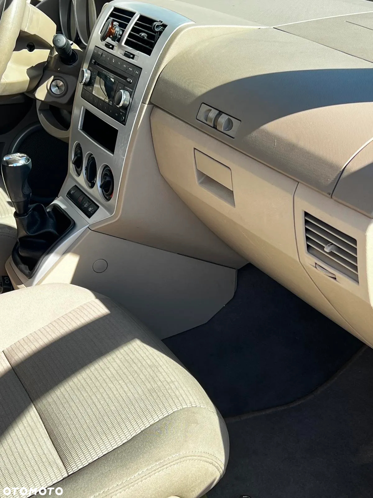 Dodge Caliber 1.8 S - 6