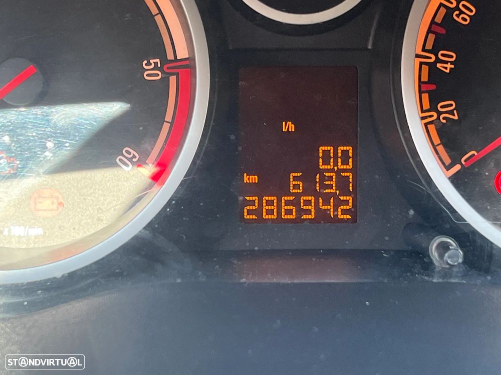Opel Corsa - 16
