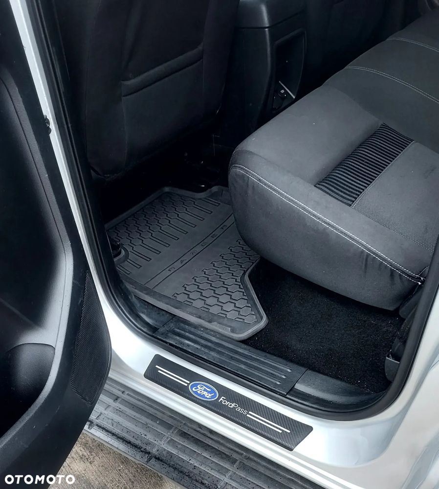 Ford Ranger - 16