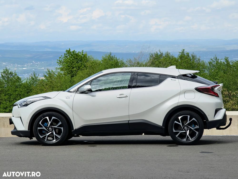 Toyota C-HR Lounge - 18