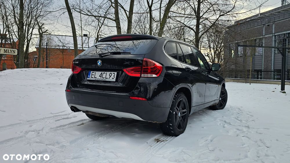 BMW X1 xDrive20i - 8