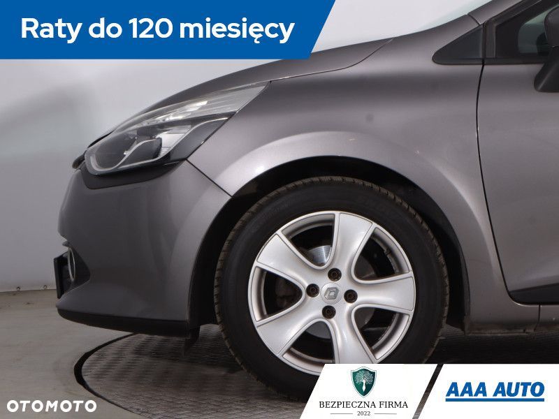 Renault Clio - 16
