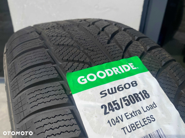 NOWE Opony opona zimowe zimowa GOODRIDE 245/50R18 104V SW608 XL