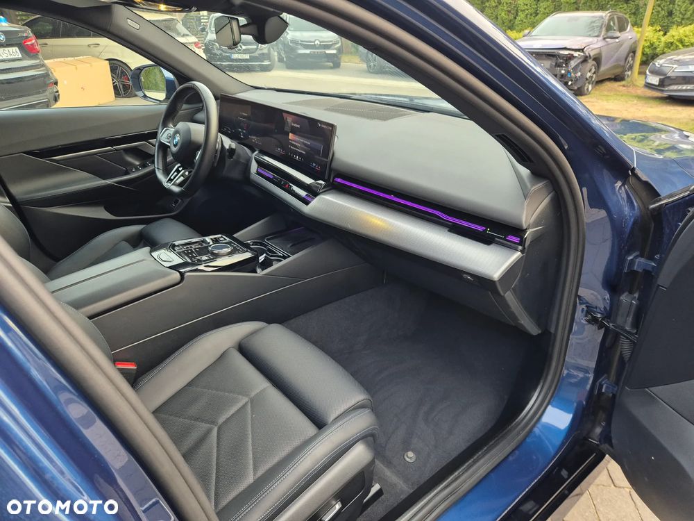 BMW Seria 5 520i mHEV M Sport sport - 15