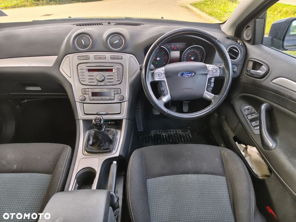 Ford Mondeo 1.8 TDCi Ambiente - 6