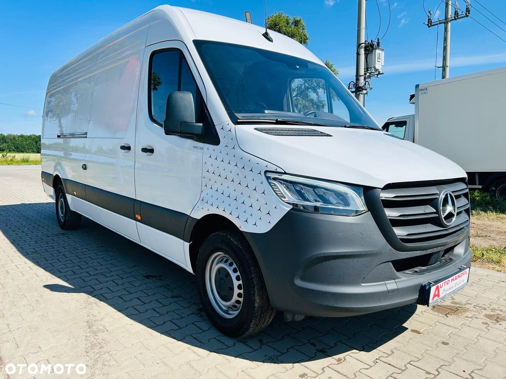 Mercedes-Benz Sprinter - 3
