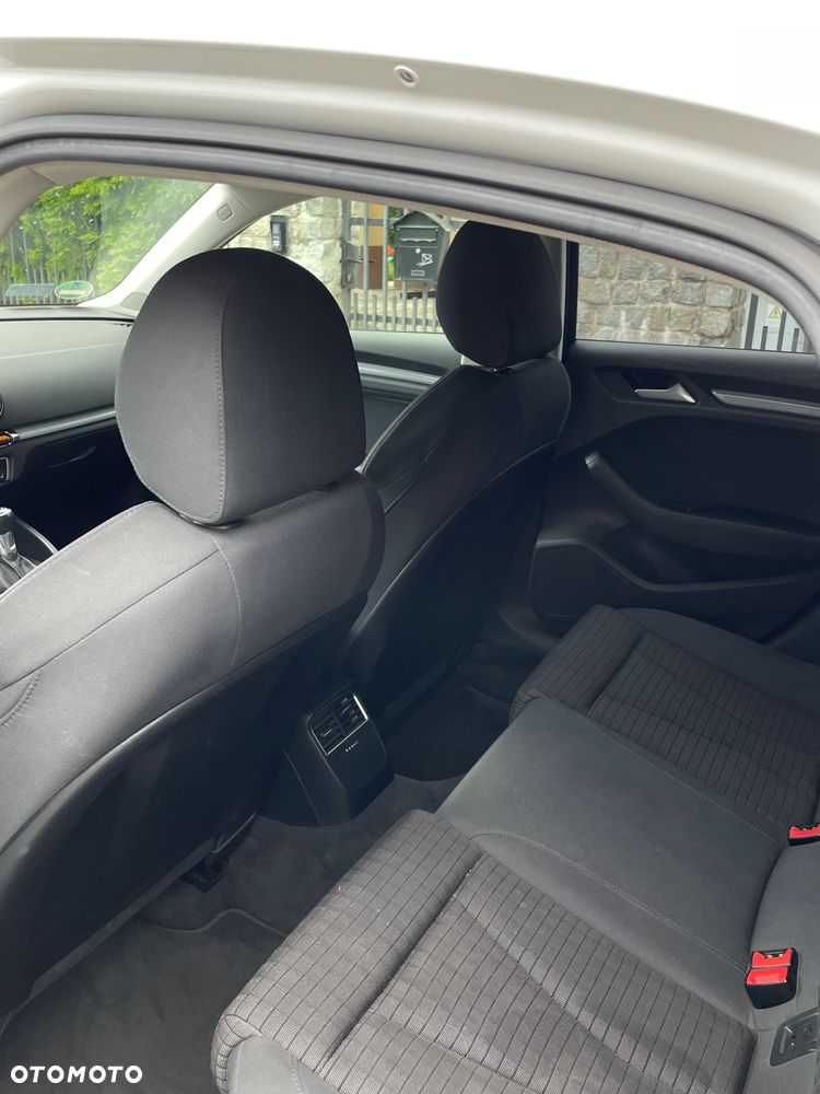 Audi A3 Limousine 2.0 TDI Ambition - 8
