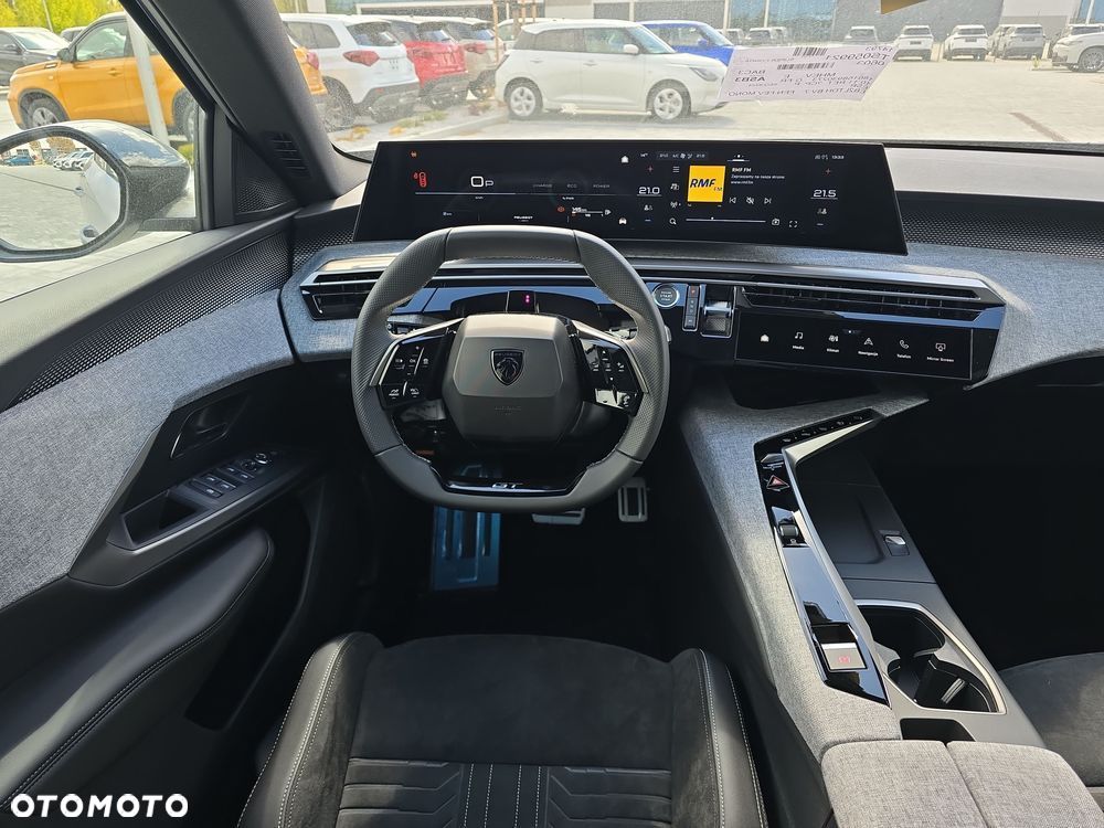 Peugeot 3008 1.2 PureTech mHEV GT E-DCS6 - 21