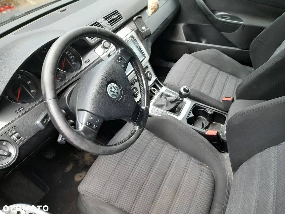 PASSAT B6  lusterko lewe lub prawe - 9