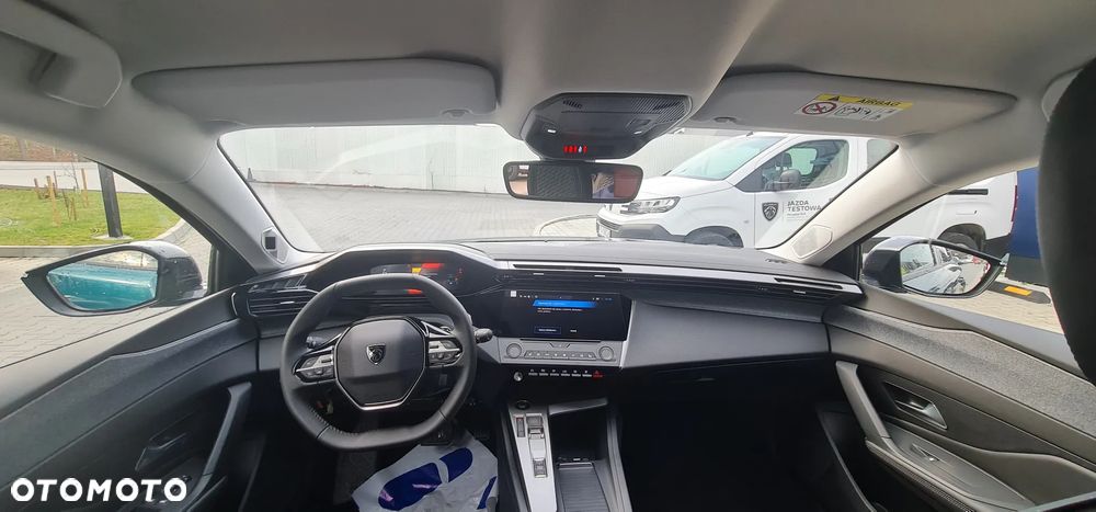 Peugeot 308 1.2 mHEV Allure S&S e-DCS6 - 23