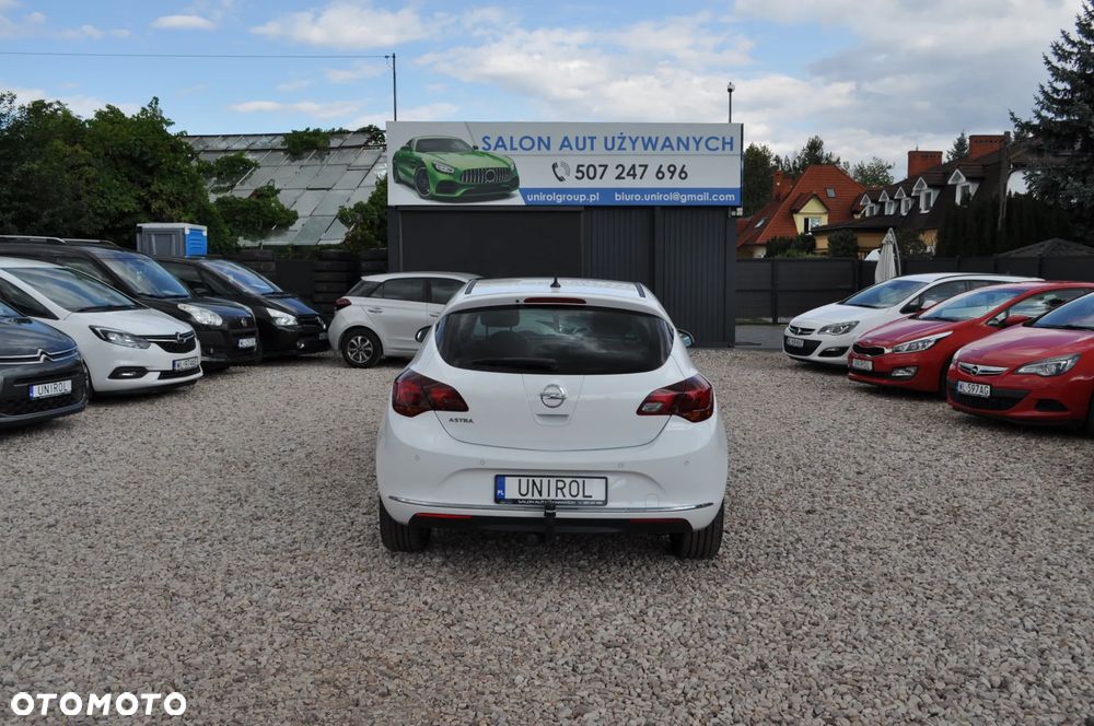 Opel Astra 1.4 Turbo Exklusiv - 8