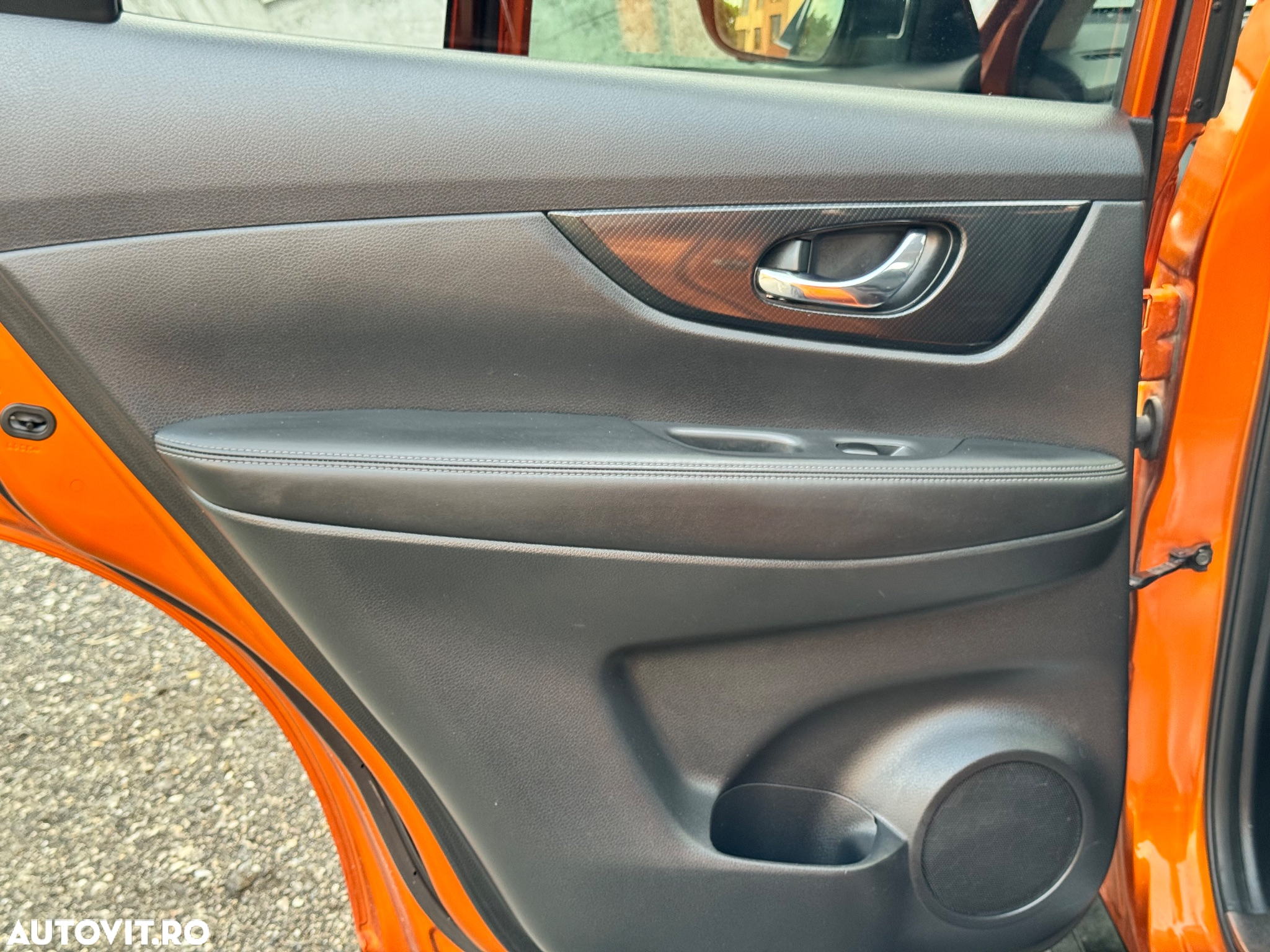Nissan X-Trail 2.0 dCi ALL-MODE 4x4i Xtronic Tekna - 35