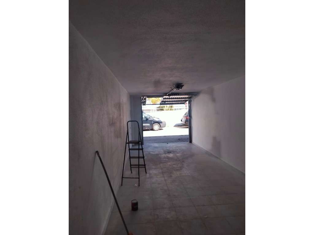 Garagem para dois carros - Grande imagem: 5/10