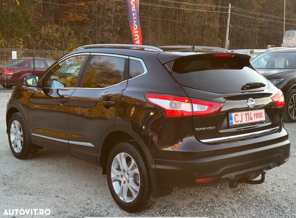 Nissan Qashqai 1.6 DCI 4 x 4 DPF tekna - 13