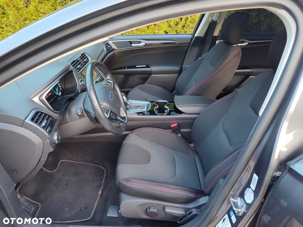 Ford Mondeo - 20